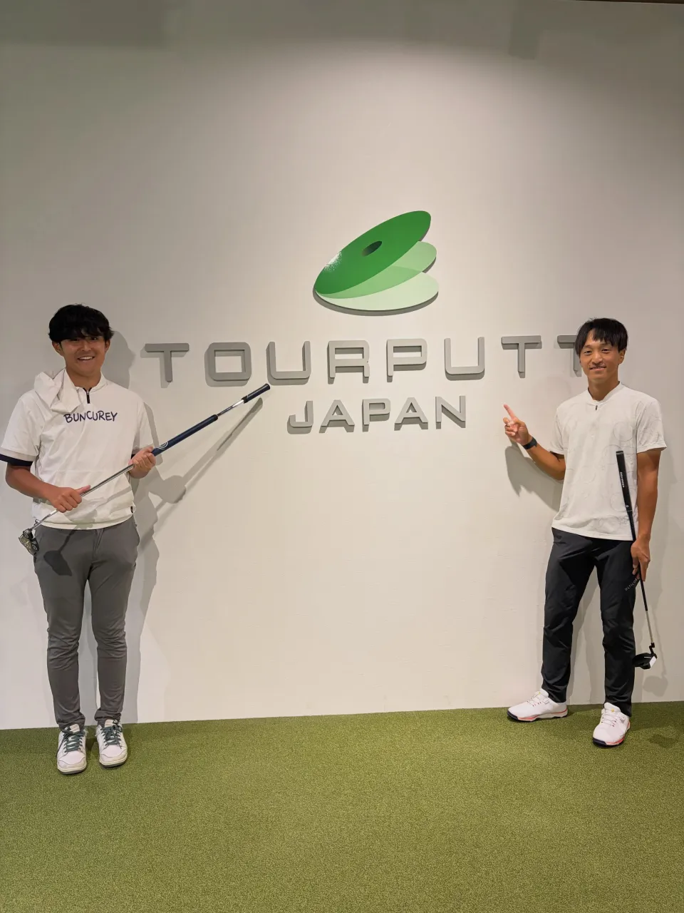 三島市のグランフィールズカントリークラブで開催されるドラッグ...